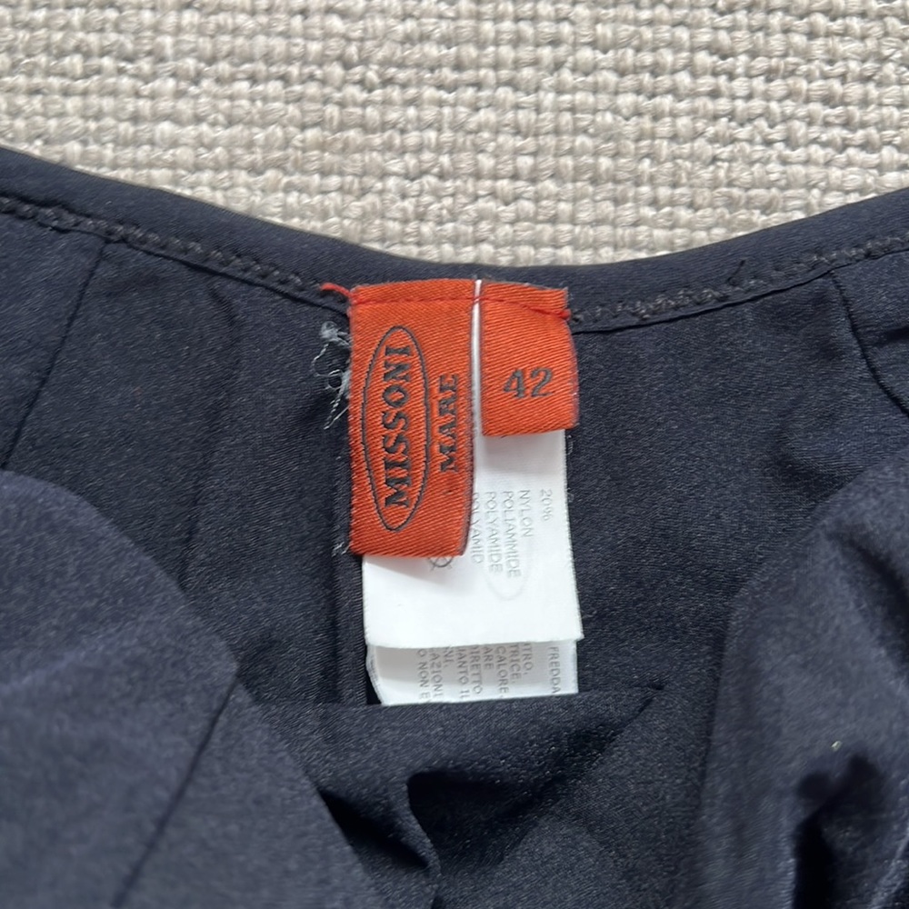 Missing One Piece swimsuit IT42 - Picture 5 of 5